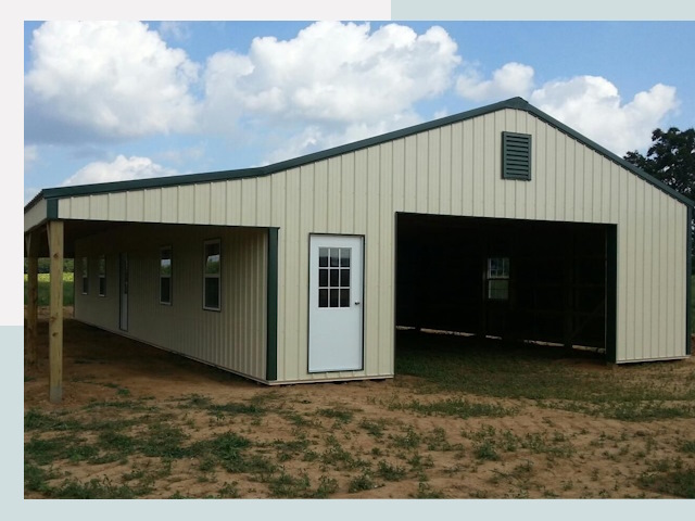 Строительство конюшен в Елабуге